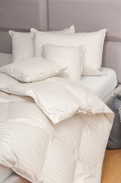 Kołdra 180x200 całoroczna naturalna puchowa SILVER PRESTIGE