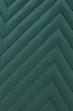 Narzuta dekoracyjna welurowa w jodełkę CHEVRON VELVET 220x240 butelkowa zielona