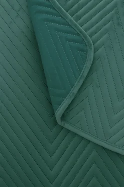 Narzuta dekoracyjna welurowa w jodełkę CHEVRON VELVET 200x220 butelkowa zielona