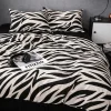 Pościel bawełniana biała czarna w zebrę pasy 160x200 3 el. Zebra M1562