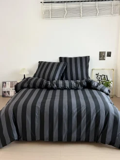 Pościel bawełniana czarno-szara w pasy 200x220 3 el. Midtown BF15
