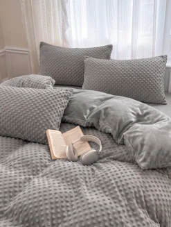 Pościel pluszowa zimowa miś w kropki 3D 160x200 3 el. MINKY jasna szara nr518 nr517 RH1009