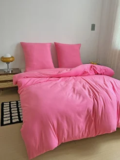 Pościel z mikrofibry gładka różowa 200x220 3 el. Pink F12 na zamek bez prasowania