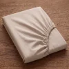 Prześcieradło z gumką bawełniane na wysoki materac beżowe 200x220 + 30 cm zakładki