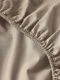 Prześcieradło z gumką z pranej mikrofibry beżowe 140x200 + 26 cm zakładki