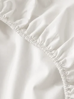 Prześcieradło z gumką z pranej mikrofibry białe off white 90x200 + 26 cm zakładki